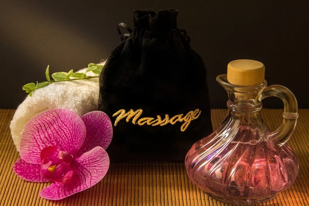 Relaxation assurée avec un massage à domicile à Angers